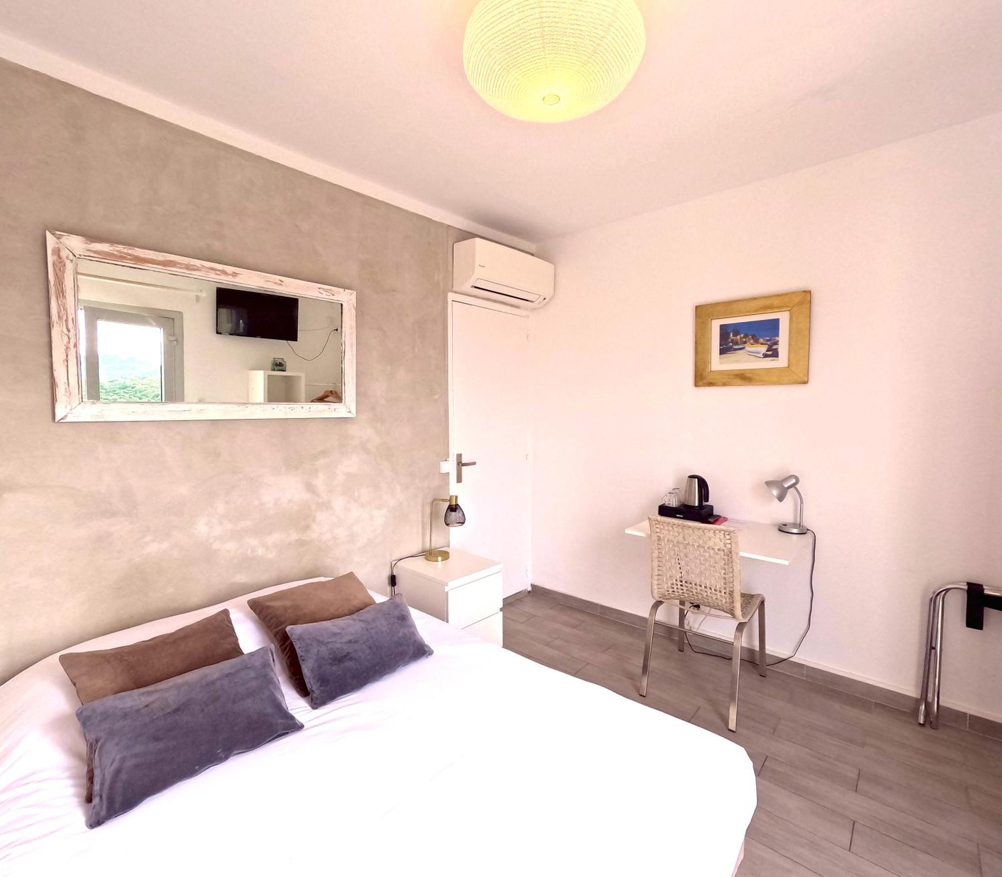 Azur Hotel 르 라방두 외부 사진