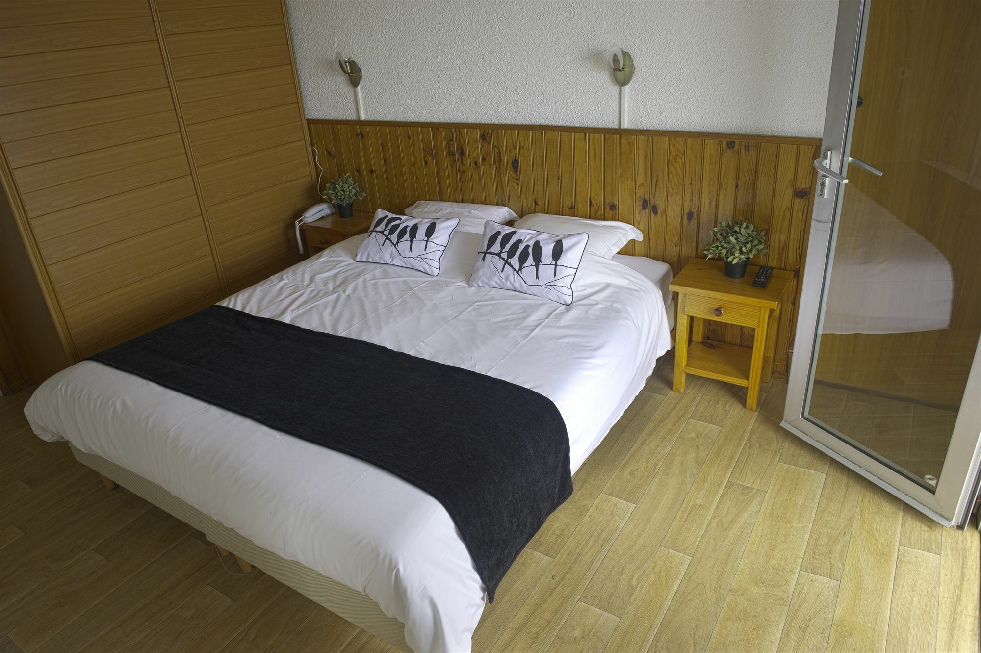 Azur Hotel 르 라방두 외부 사진